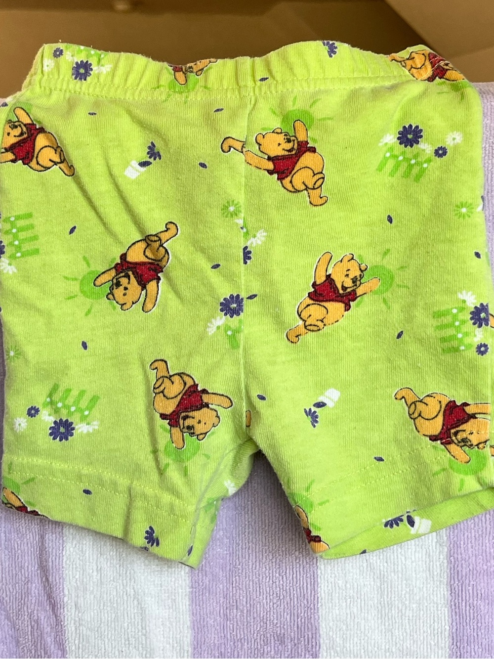 Vintage Pooh Girls Two Piece Set - Picture 11 of 14
